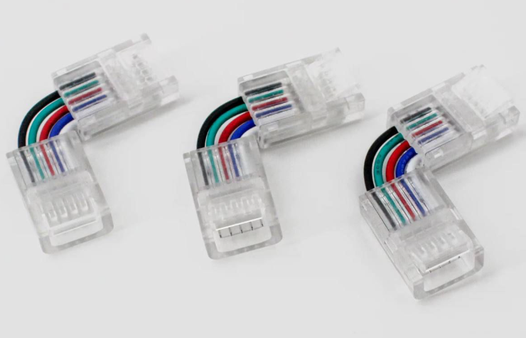 Угловое соединение для ленты 12-24V RGB